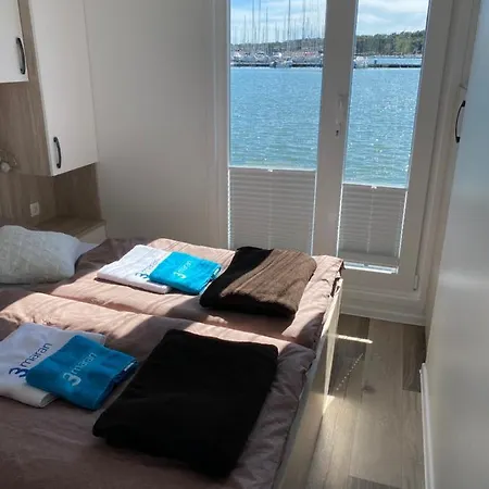 Floating House Arena 1 Holiday home Pula